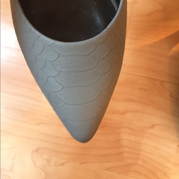 SOLD - Picture 3 of 5