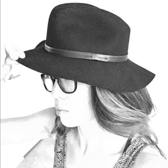 SOLD - Picture 3 of 3