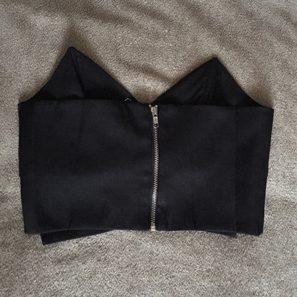 Foreign Exchange Crop - Picture 5 of 5