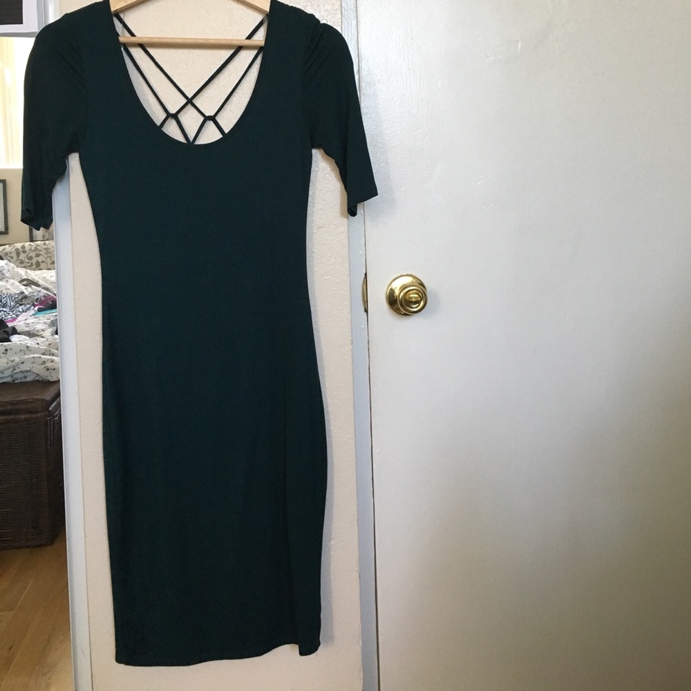 Fitted midi dress with open back