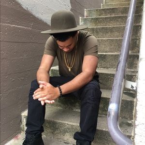 Meet your Posher, Tyler