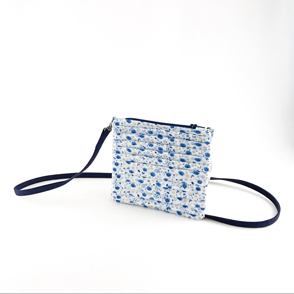 Mini Crossbody - Picture 4 of 8