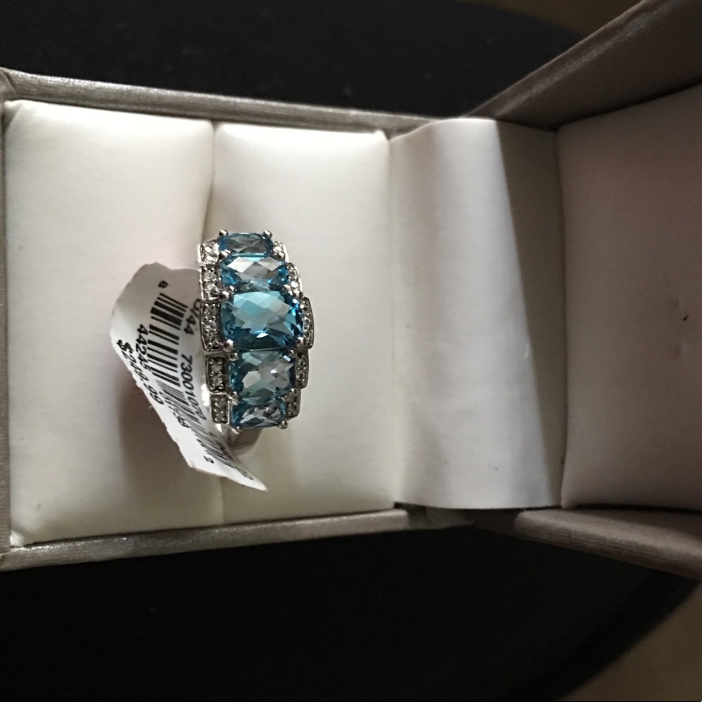 5 Stone Ring