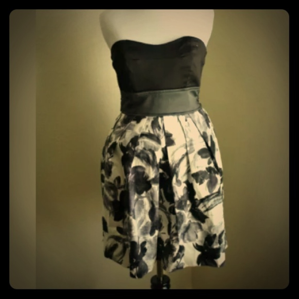 Ruby Rox Formal Dress Size 1 - Picture 2 of 4