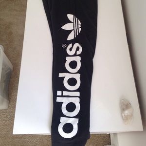 Adidas leggings