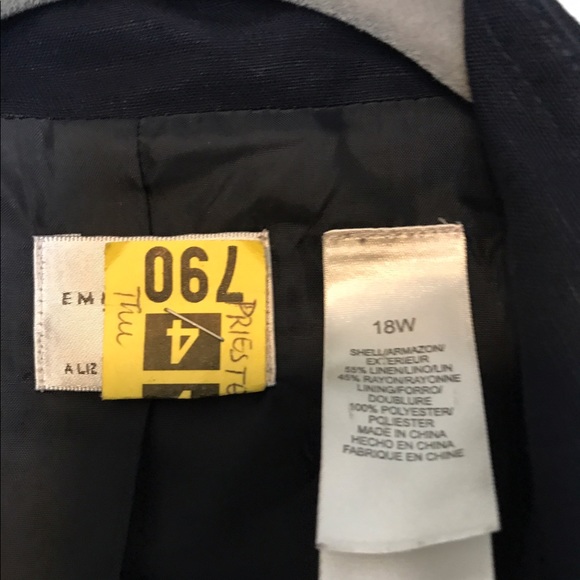 Top - Picture 2 of 2