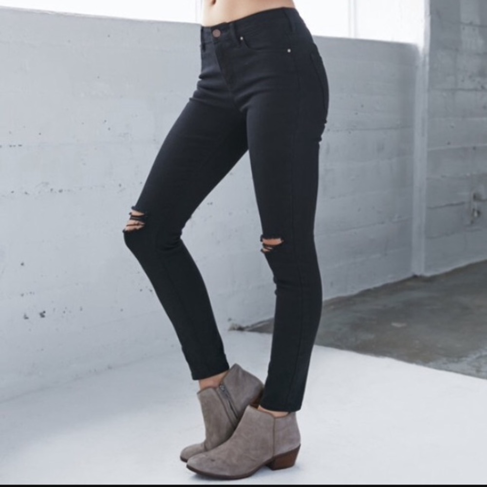 🚫SOLD🚫Bullhead High Rise Skinniest Ankle Jeans