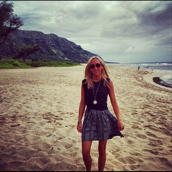 Welcome 🐰 - Picture 7 of 7