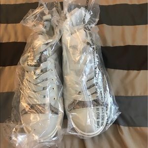 Guess Sneakers