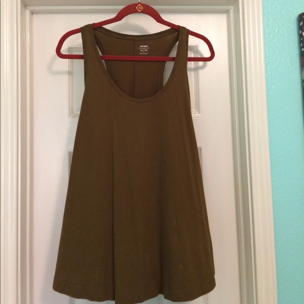 Breezy light-weight tank top