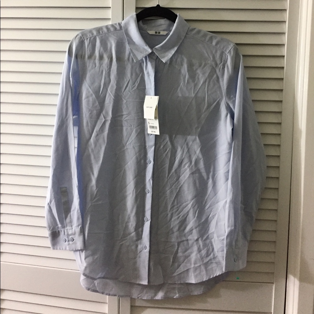 NWT* Uniqlo Button Down Blouse