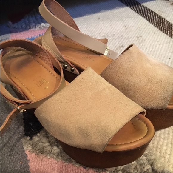 ⚡️HP💖 Casual Cool! 💖 Suede Platforms - Picture 5 of 8