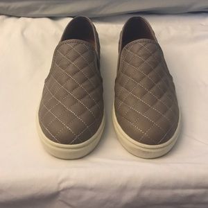 Steve Madden Sneakers