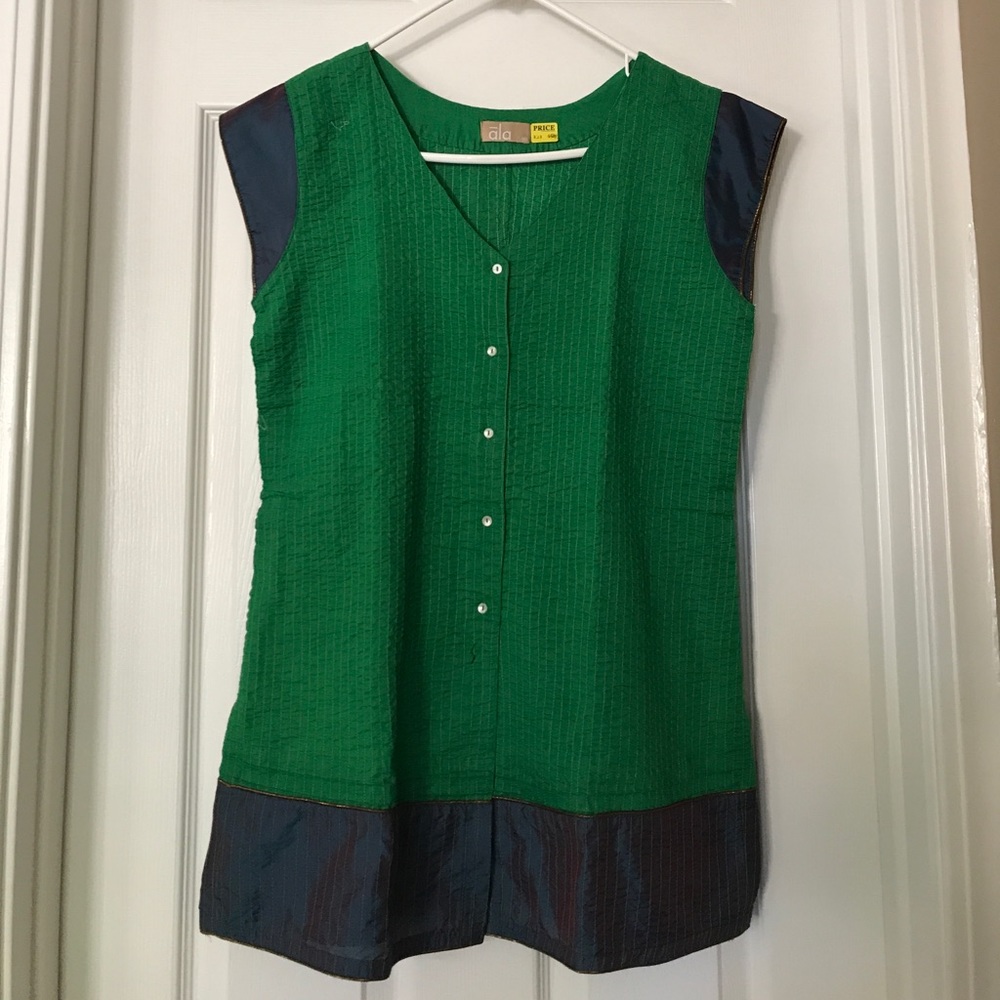 NEW Green Buttoned Silk Kurti (K13)