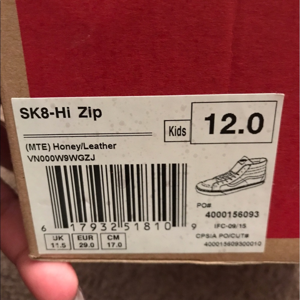 SK8-HI Zip Vans