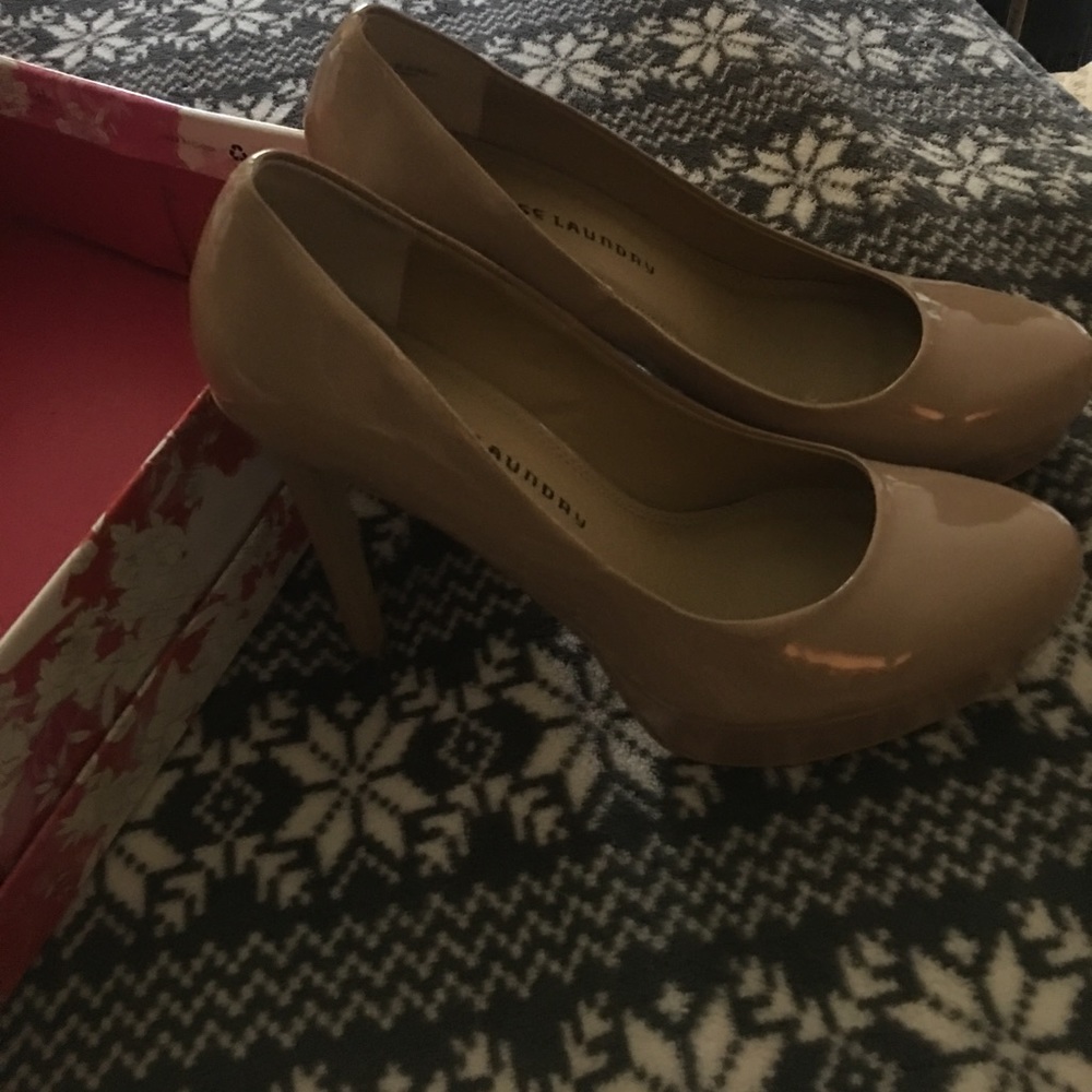 Chinese Laundry Nude Pumps in NUDE