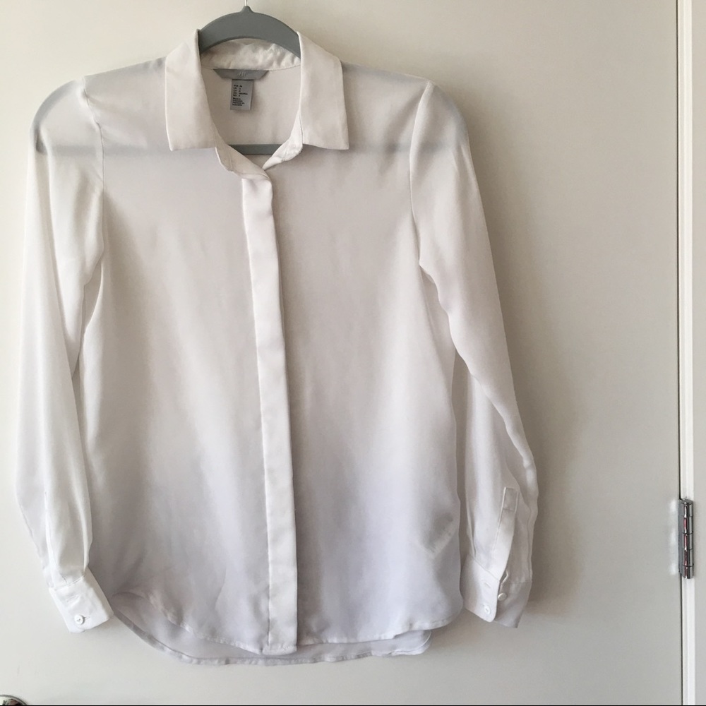 H&M WHITE BLOUSE SIZE 4
