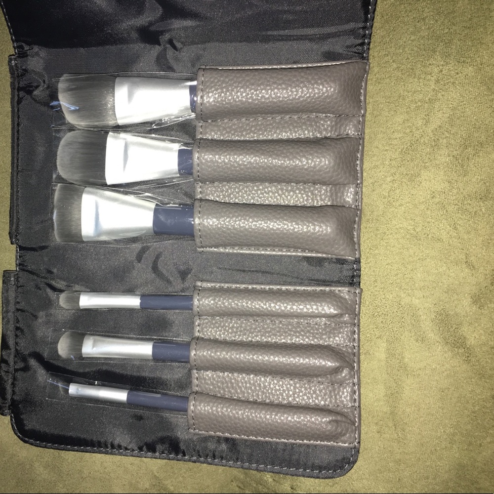 Makeup Brushes