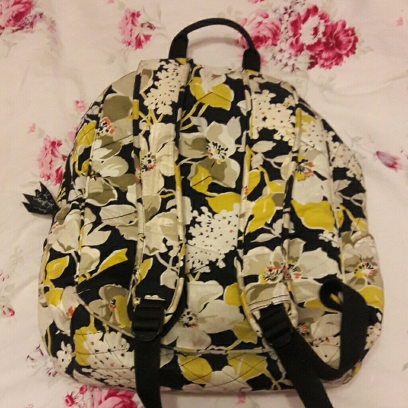 ♡*retired pattern* VERA BRADLEY dogwood backpack ♡