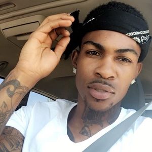 Meet your Posher, Deon