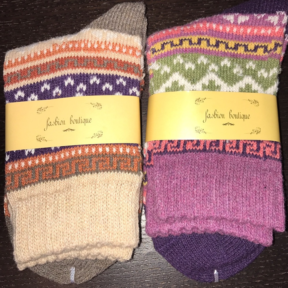2 Pair Knit Patterned Socks