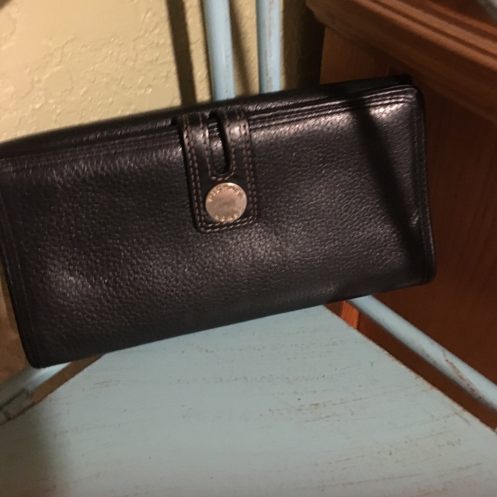 Black leather michael Kors wallet