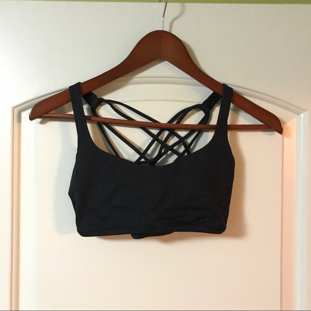 Lululemon Free to Be Wild Bra Size 6
