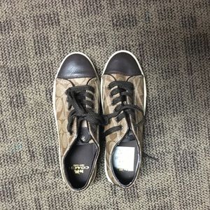 Coach shoes size 5 1/2