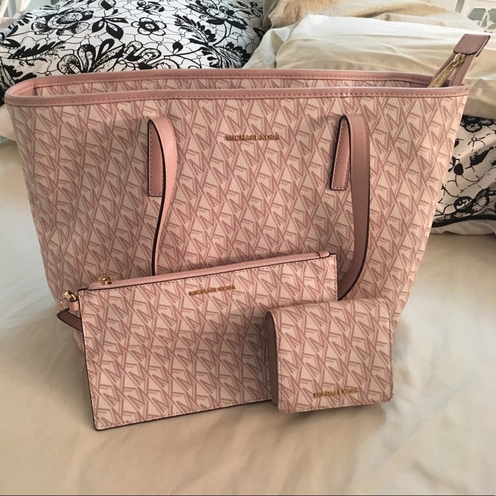 Pink Michael Kors tote (just the bag)