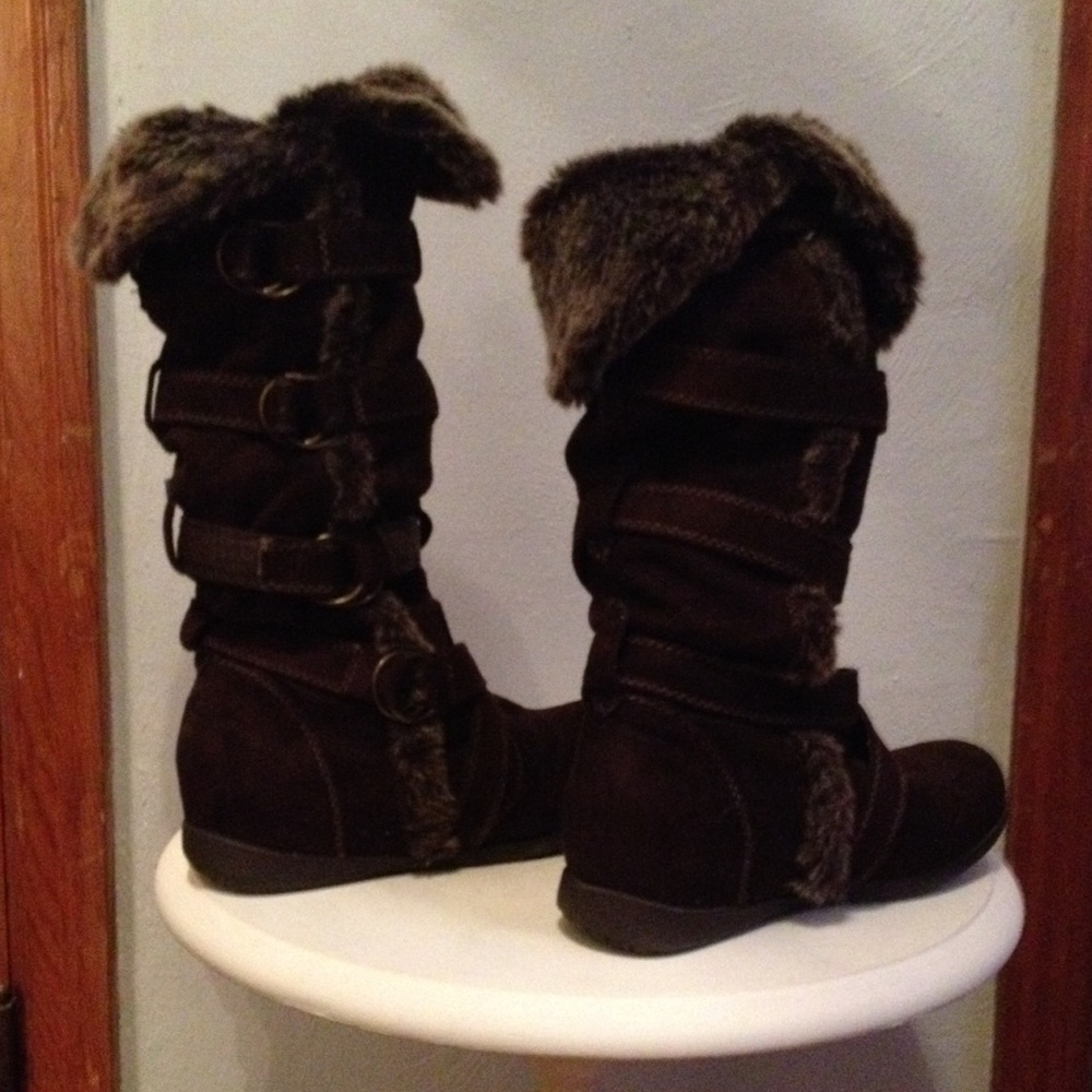 Zigi Soho Buckled Winter Boots