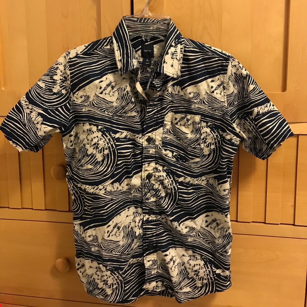 Boys short-sleeve button down shirt