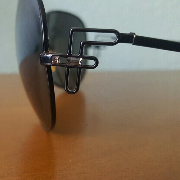 Fendi Aviator Style Sunglasses main image 5