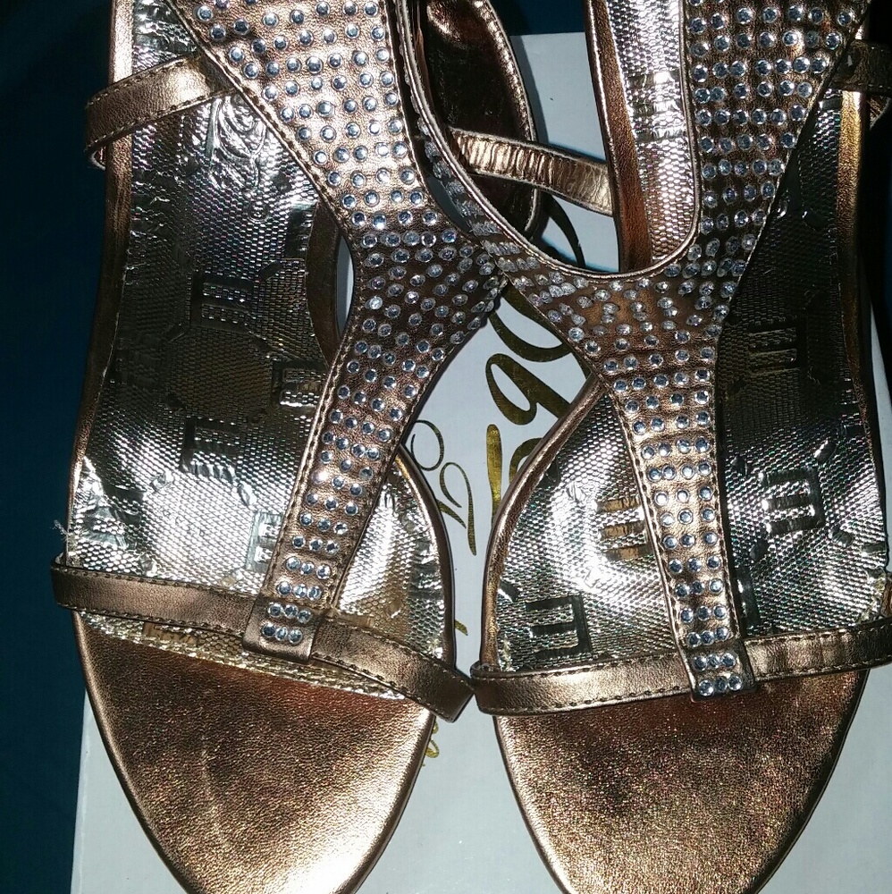New Bronze heels