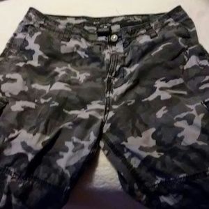 Black camo shorts cargo