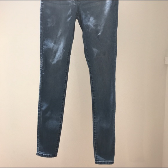 ❌SOLD❌ Blue Skinny Jeans - Picture 2 of 2