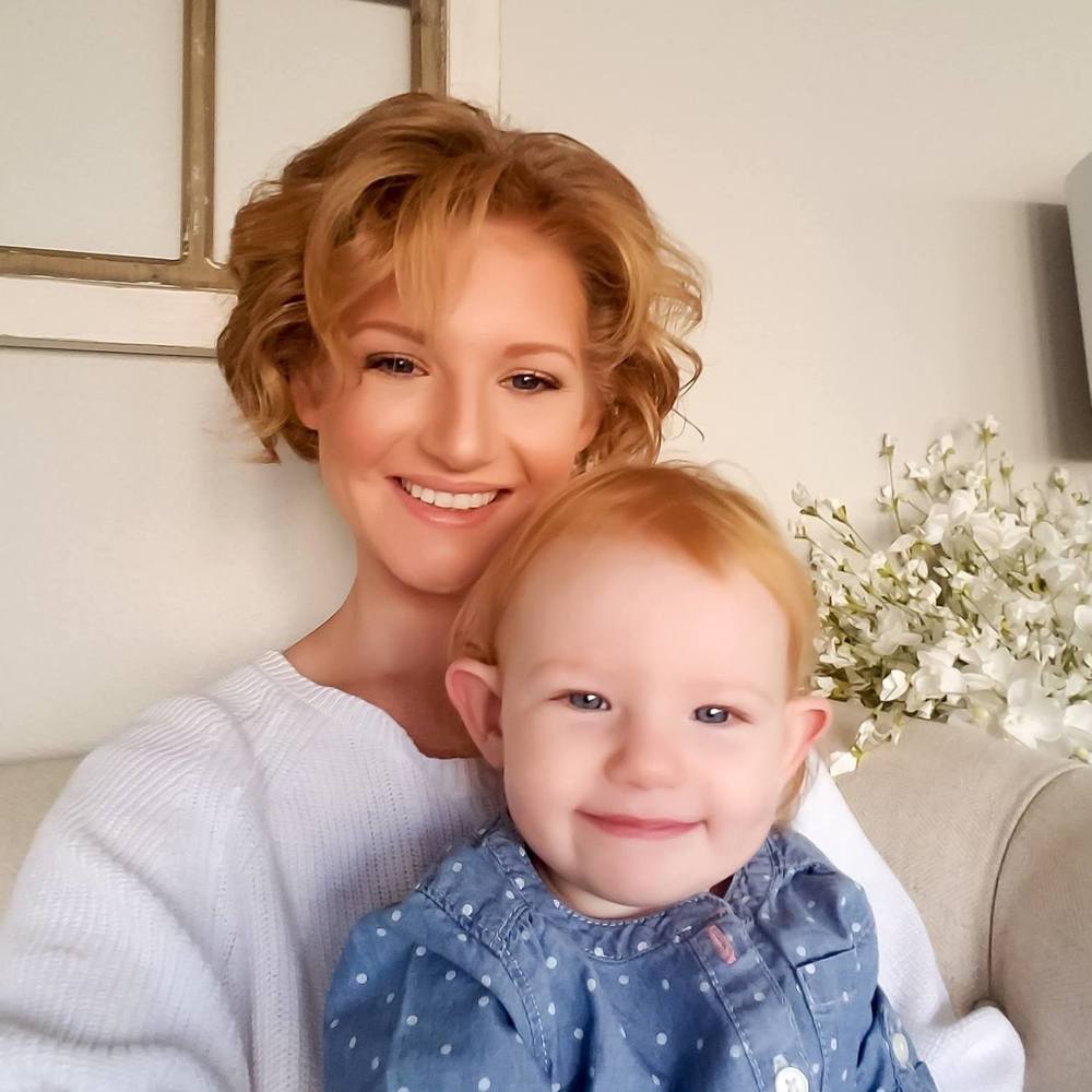Meet your Posher, Caitie