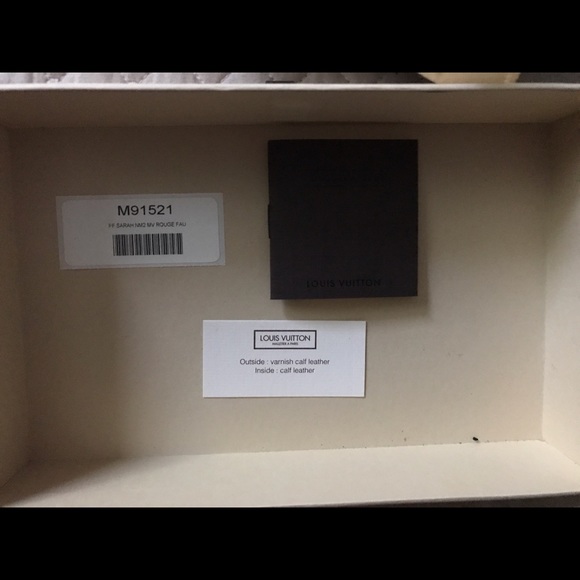 Louis Vuitton Amarante Wallet - Picture 4 of 9