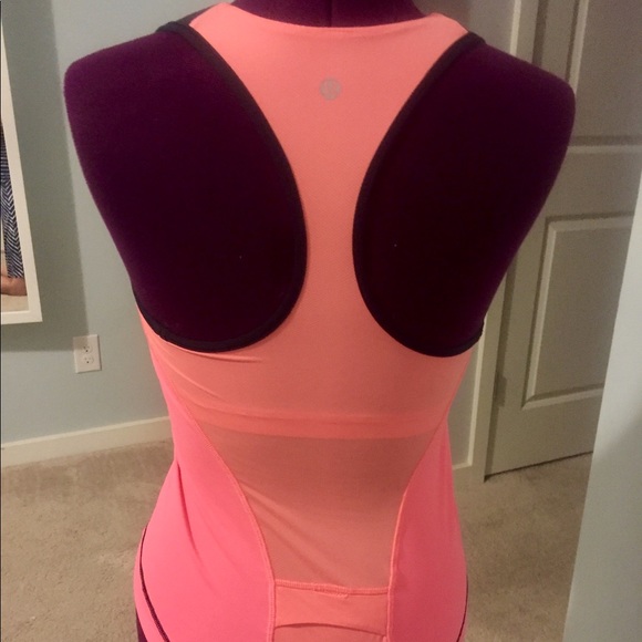 Lululemon tank - Picture 2 of 2