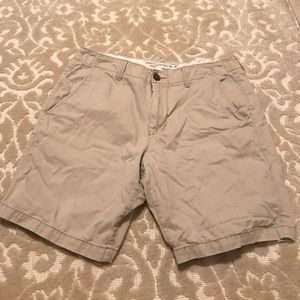 American Eagle Men's Khaki Shorts