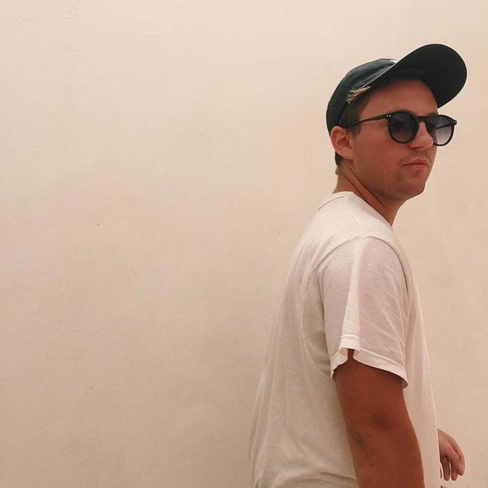 Meet your Posher, Devin