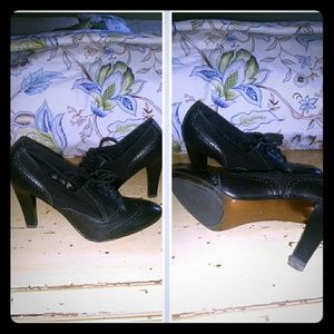 Ellen Tracy Women's Heels