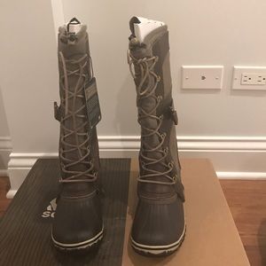 Sorel Conquest Carly Boots