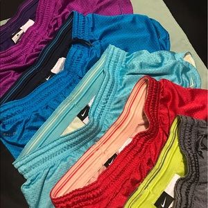 5 Nike Sportswear Shorts