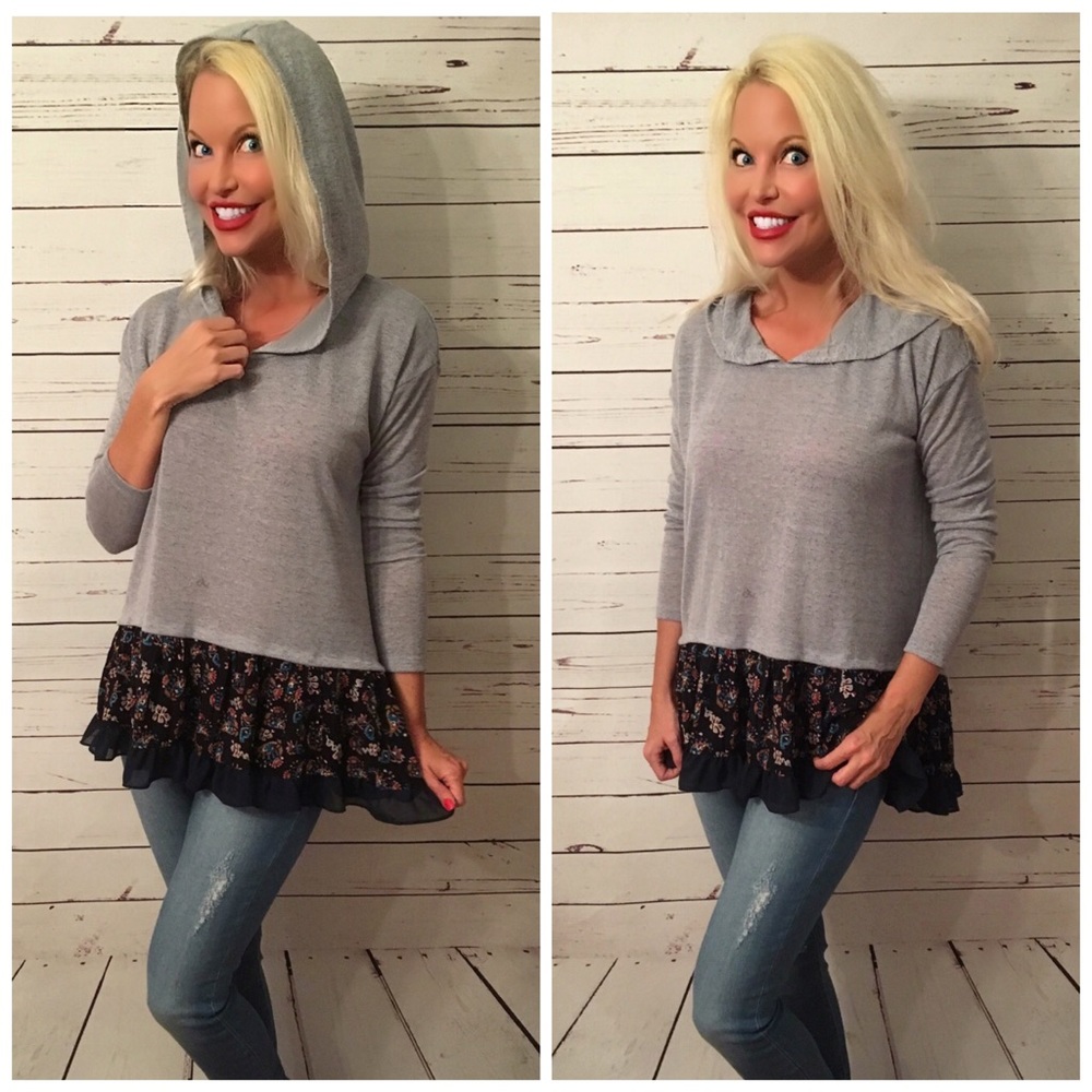 LAST 2! 💕Blue and black hoodie tunic w/ruffle - Picture 1 of 5