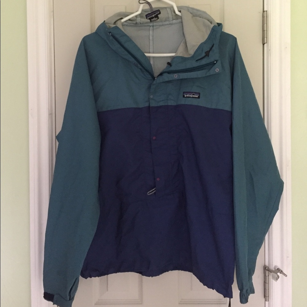 Patagonia windbreaker