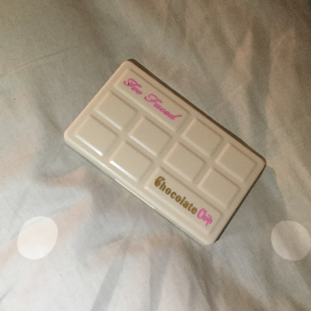 Too Faced White Chocolate Chip Palette