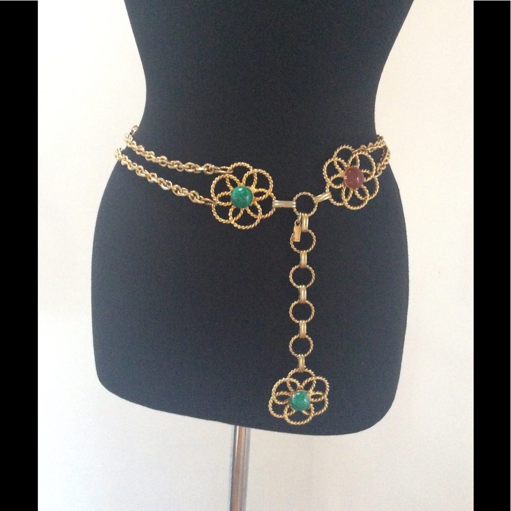 HP✨Rare Vintage 1970's YSL Cabochon Chain Belt s/m