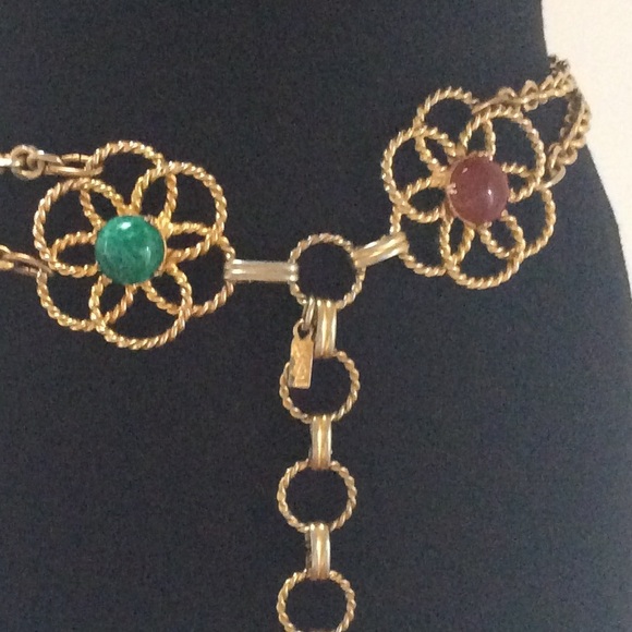 HP✨Rare Vintage 1970's YSL Cabochon Chain Belt s/m - Picture 7 of 8