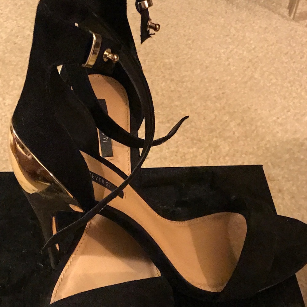 Zara Dups Heeled Sandals