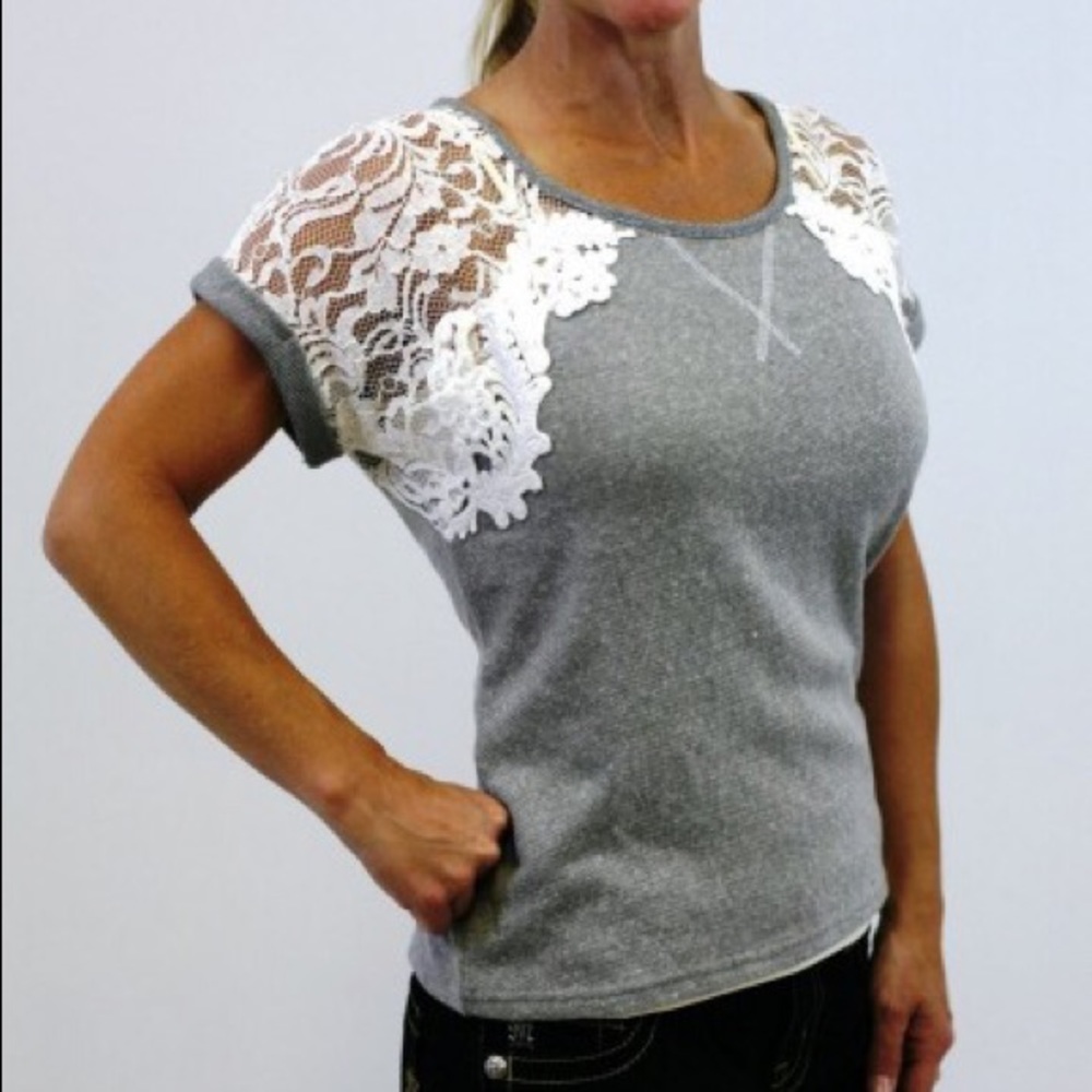 ‼️ Miss Me Top! Gray and Lace.